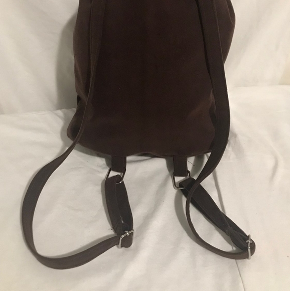 Backpack - Picture 4 of 6